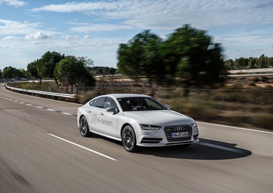  Audi A7 Sportback h-tron Quattro Concept 2014 года  (фото 7 из 34)